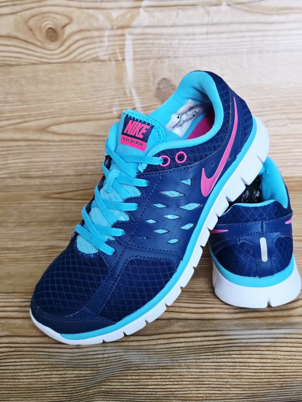 Nike Flex RN Sneakers